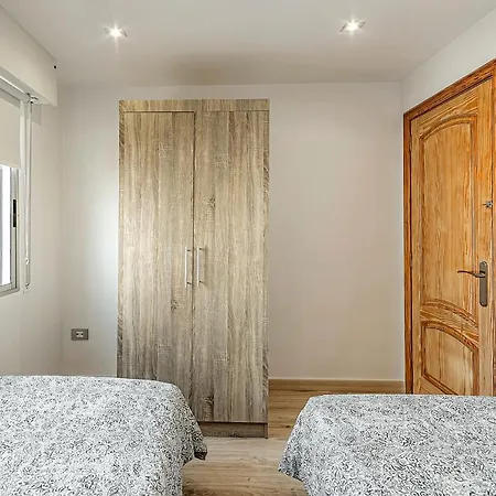 Luxury 3 Bedroom Perla Del Mar דירה *