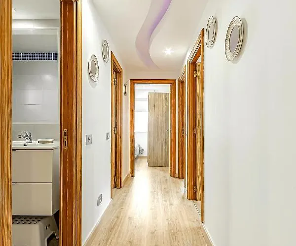 Luxury 3 Bedroom Perla Del Mar Апартаменты