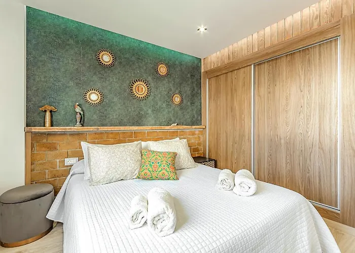 Luxury 3 Bedroom Perla Del Mar Апартаменты *