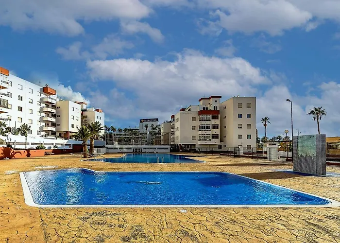 Luxury 3 Bedroom Perla Del Mar