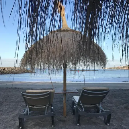 Luxury 3 Bedroom Perla Del Mar 아파트 *